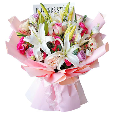 定西11朵玫瑰百合混搭，与你相处的幸福